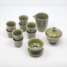 Load image into Gallery viewer, Dark Green Ice Crack Tea Set