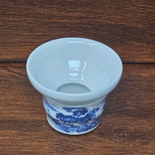 Load image into Gallery viewer, Blue Mountain Ceramic Strainer