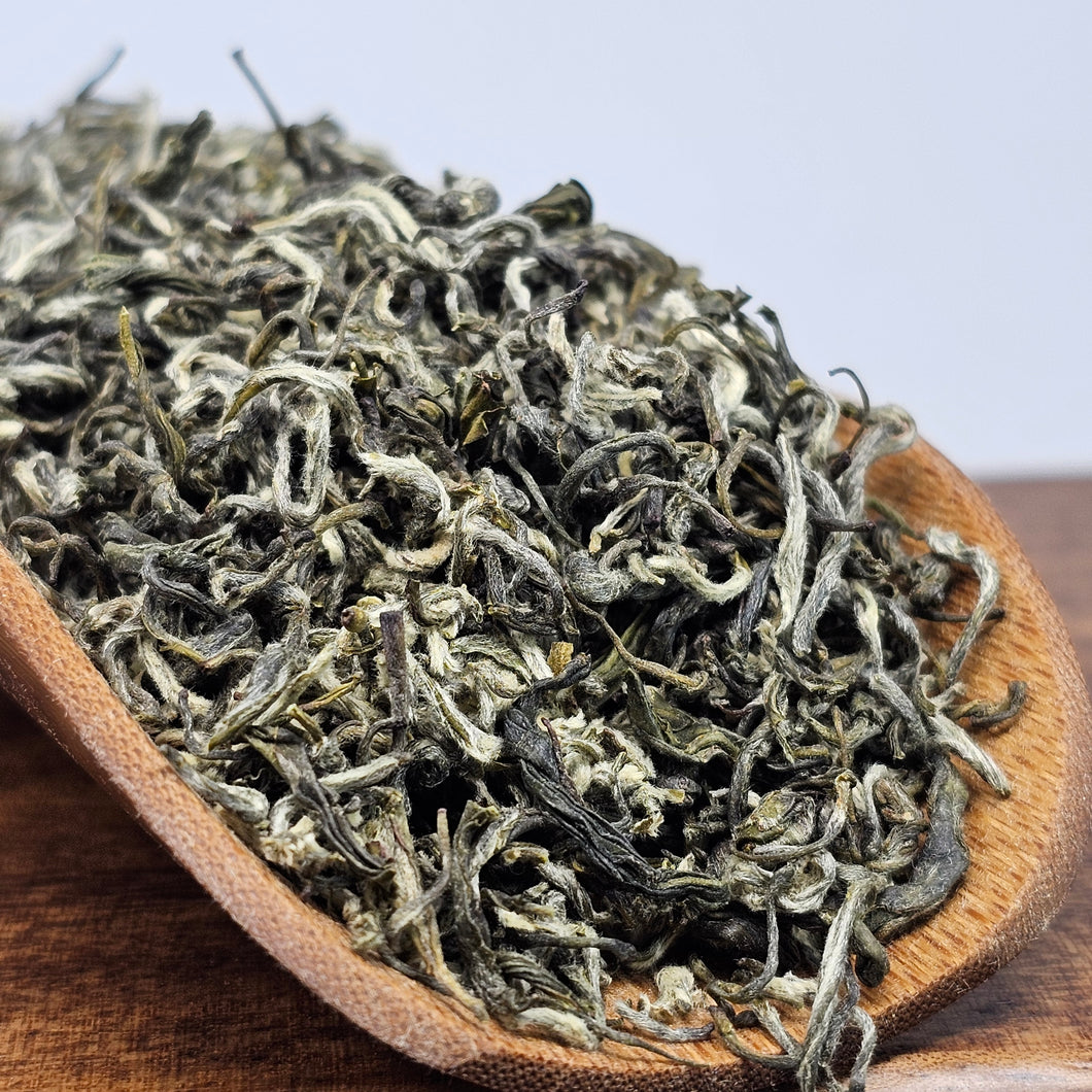 Jiang Su Jade Spring / Bi Luo Chun (First Flush Autumn Harvest)