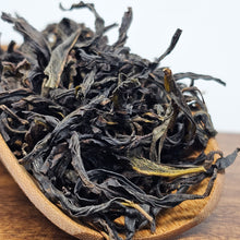 Load image into Gallery viewer, Honey Almond Fragrance Phoenix Oolong