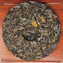 Load image into Gallery viewer, 2016 Bai Mu Dan White Tea Bing