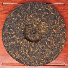 Load image into Gallery viewer, Nannuoshan 'Golden Palace' Ripe Puerh Cake