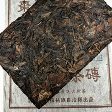 Load image into Gallery viewer, Jujube-Scented Chen Nian Puerh Brick (Ripe)
